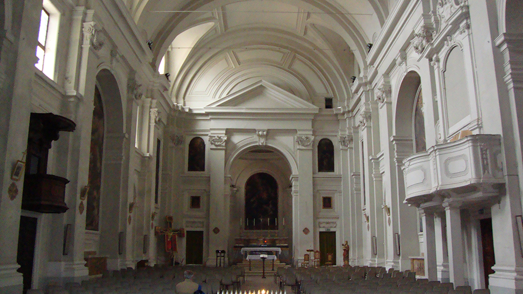 interno chiesa San Domenico